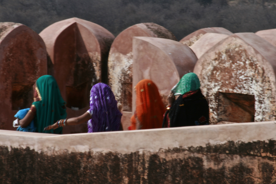 women at fort